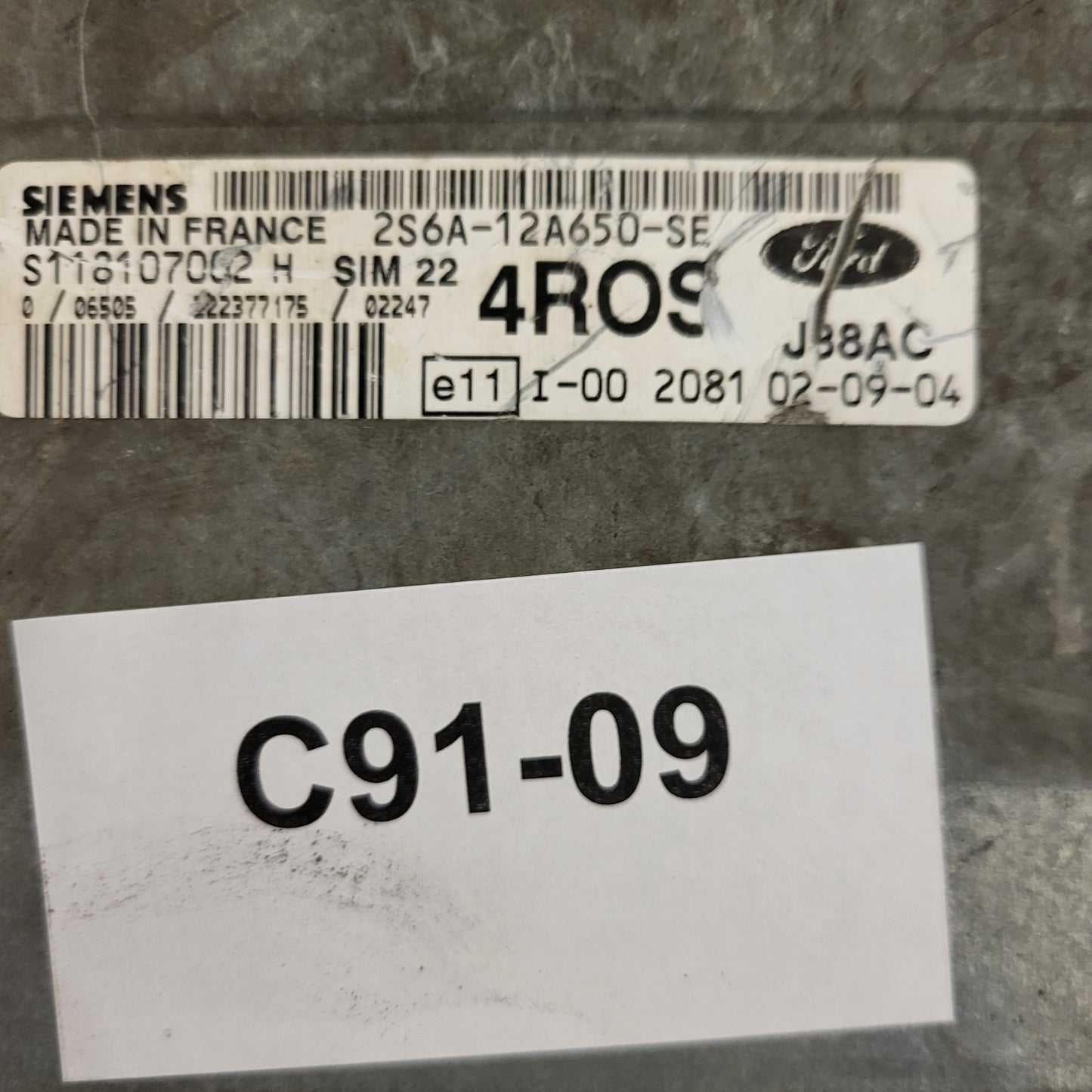 FORD FIESTA ECU / 2S6A-12A650-SE / S118107002 / S118107002H / 4ROS / SIM22 / SIEMENS