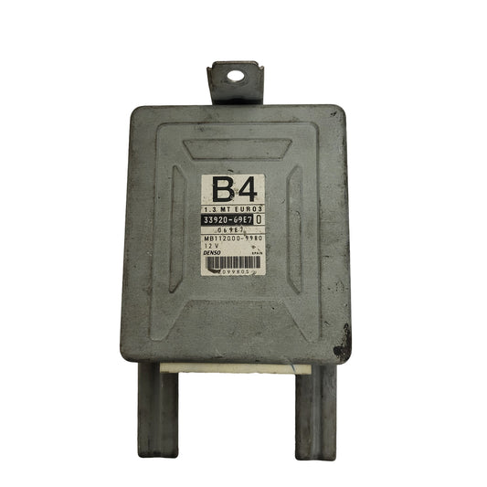 SUZUKI SWIFT 1.3 ECU / 33920-69E7 / MB112000-9980 / DENSO