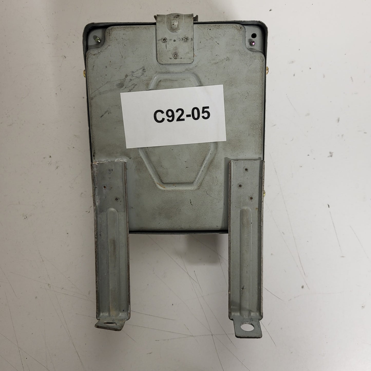 SUZUKI SWIFT 1.3 ECU / 33920-69E7 / MB112000-9980 / DENSO