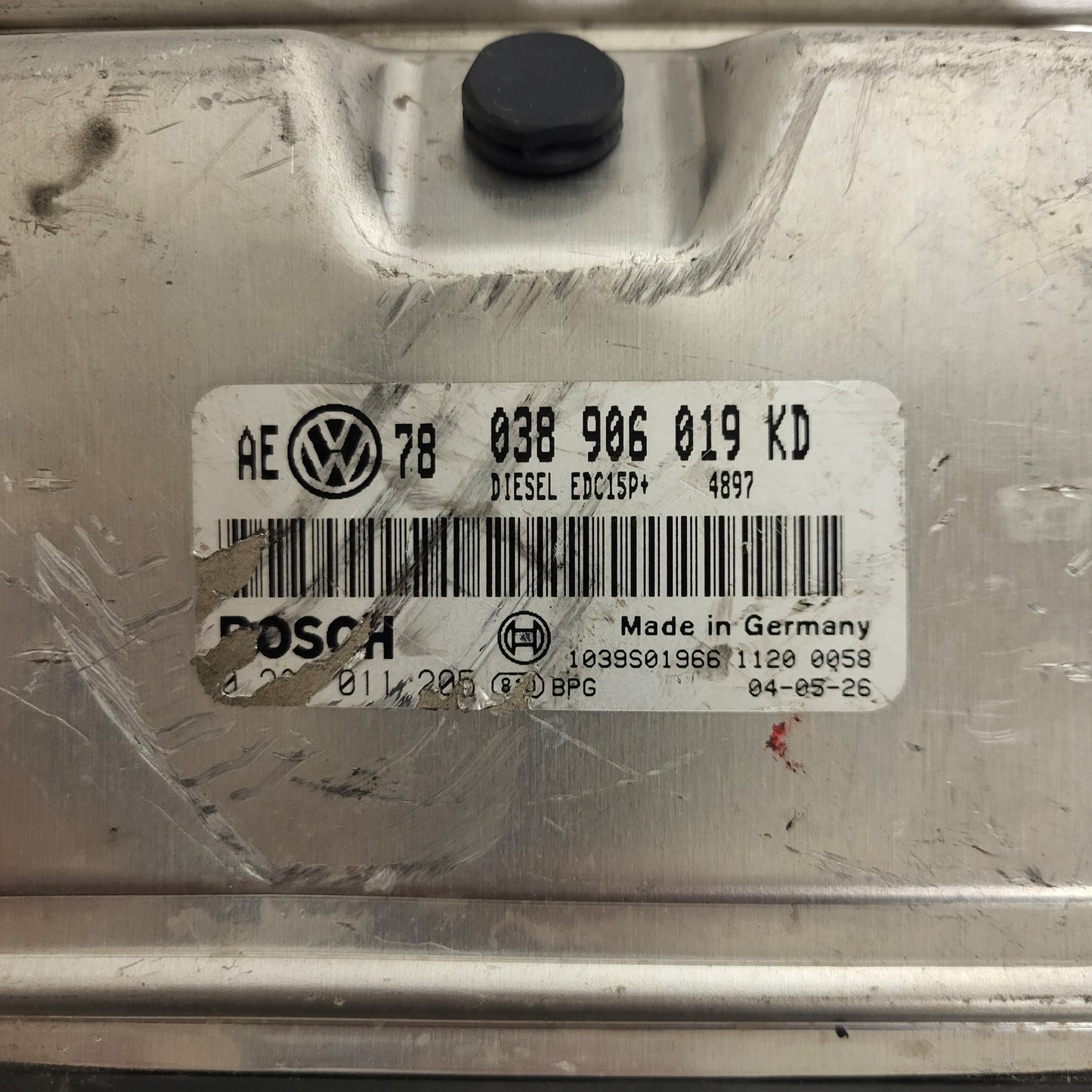 VW AUDI SEAT SKODA ECU / 038906019KD / 0281011205 / EDC15P+ / BOSCH