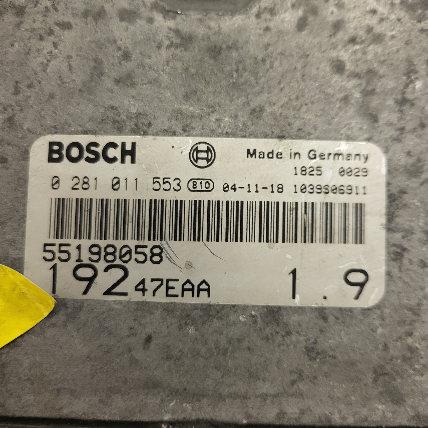Fiat STILO ECU / 0281011553 / 55198058 / 19247EAA / BOSCH
