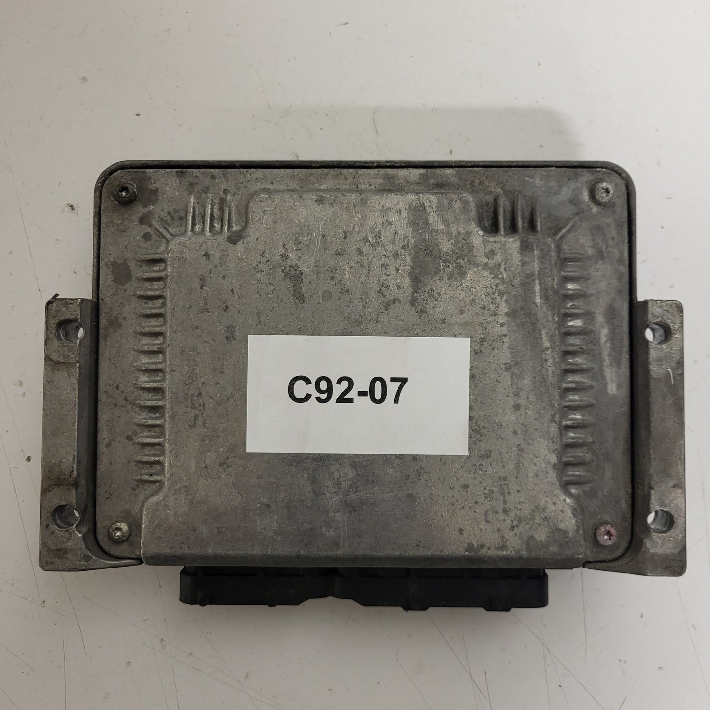 Fiat STILO ECU / 0281011553 / 55198058 / 19247EAA / BOSCH