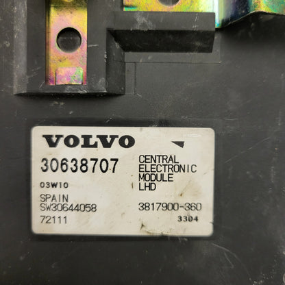 VOLVO MODULE ECU / 30638707 / 3817900-360 / 03W10