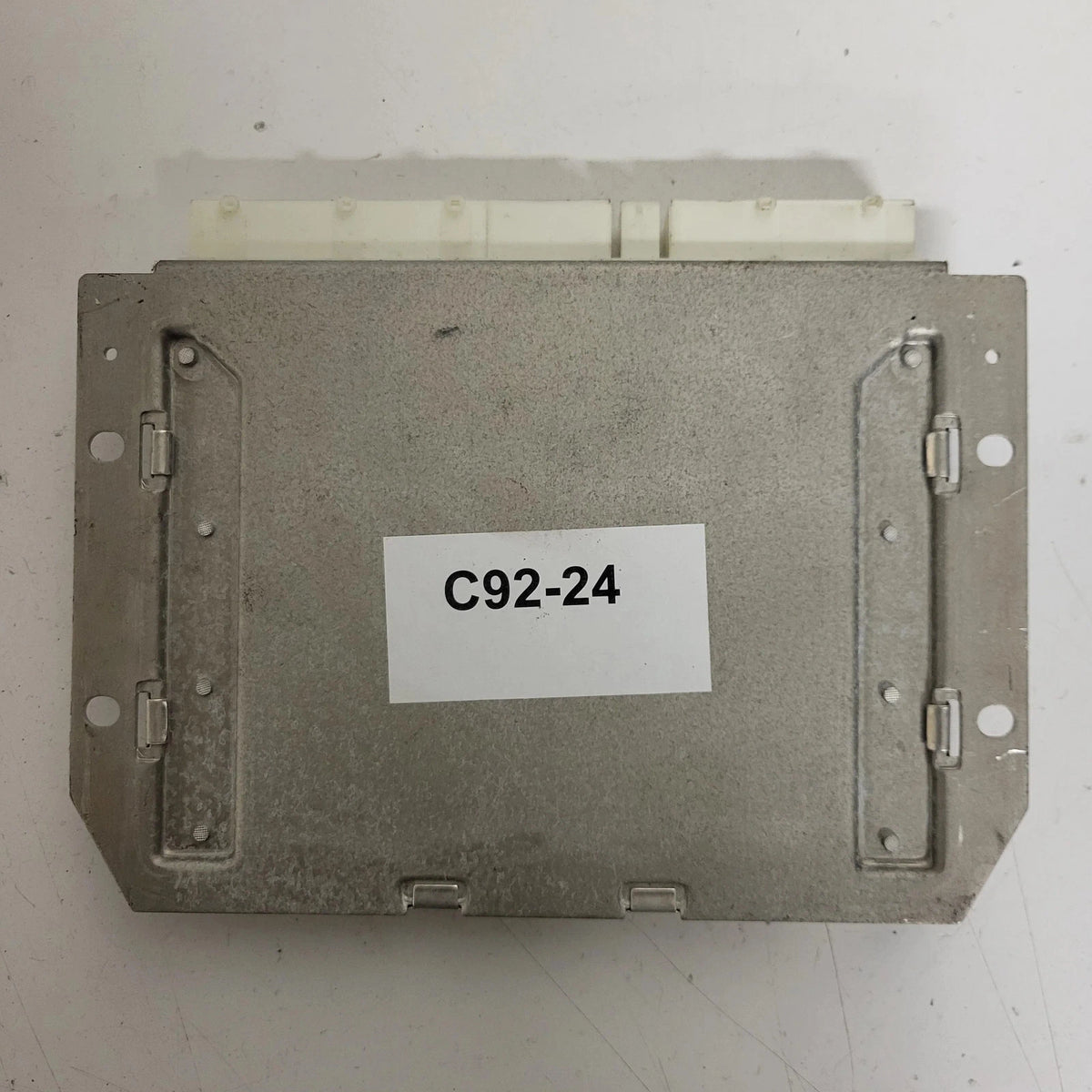 Mercedes a class ecu / 0265109449 / 0275456032 / BOSCH - C92-24 - 3