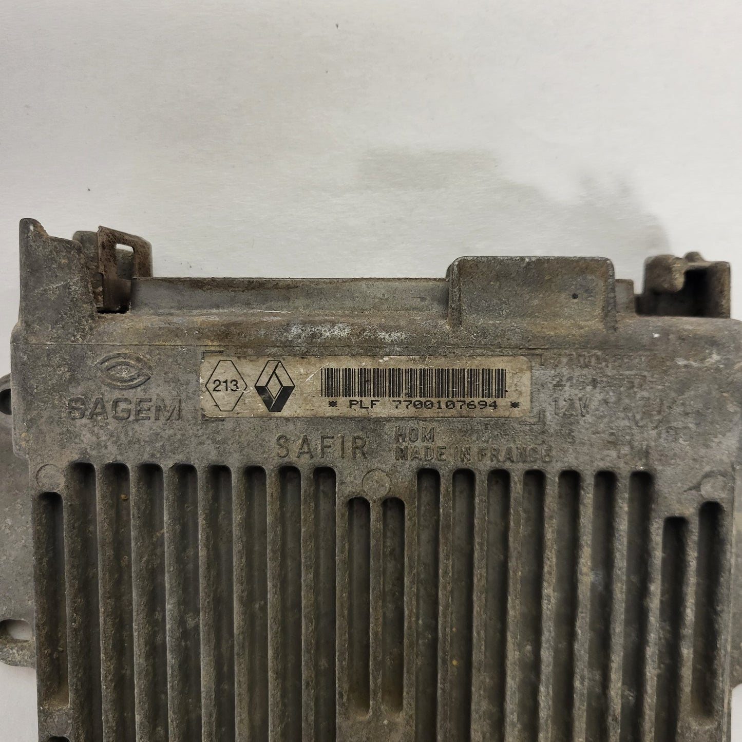RENAULT ECU / 7700107694 / 7700868295 / 7700107706 / 21648557-4 / SEAFIR