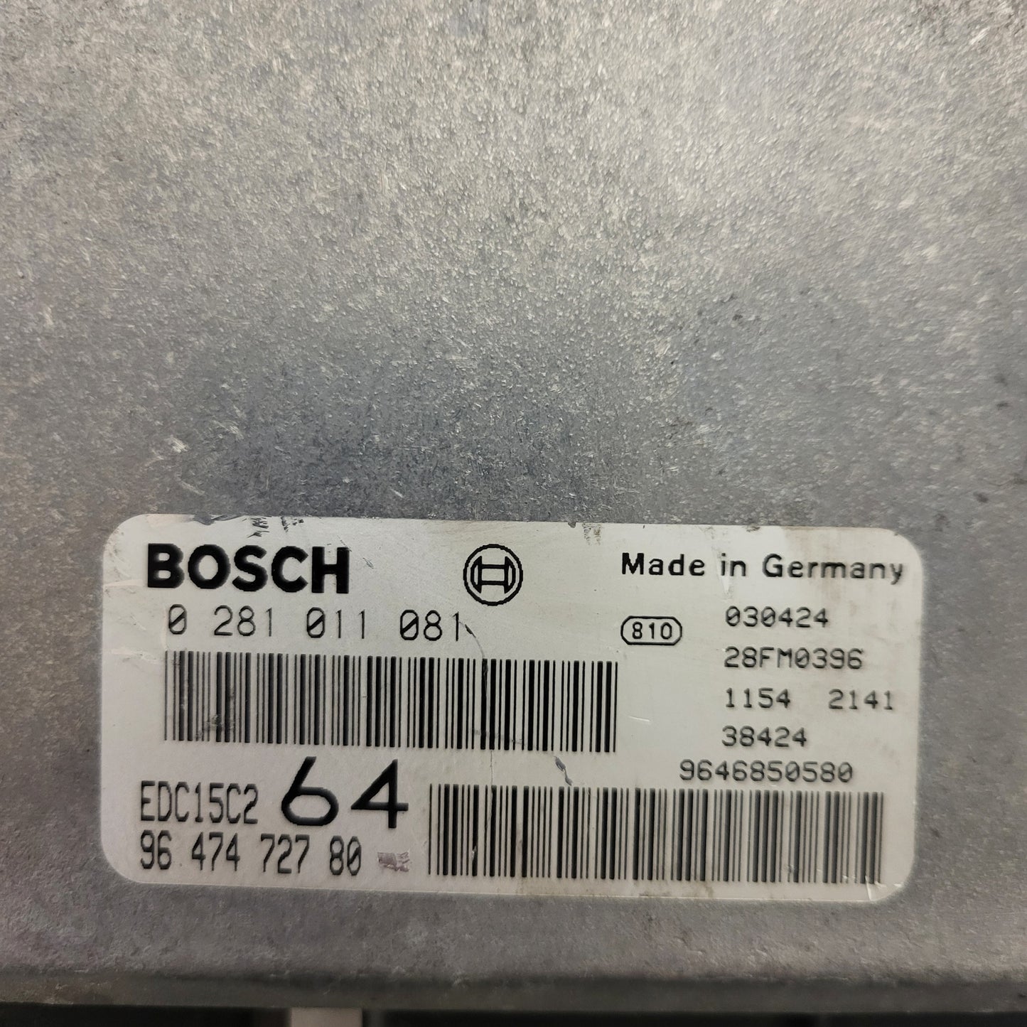PEUGEOT 307 2.0 HDI ECU / 0281011081 / 9647472780 / EDC15C2 / BOSCH