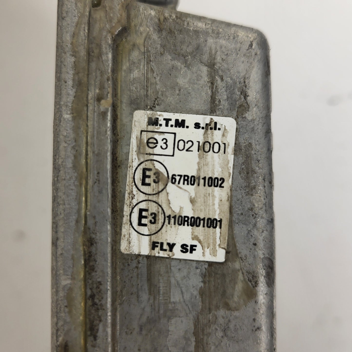 BRC FLY SF LPG ECU / 021001 / 67R011002 / 110R001001 / MTM