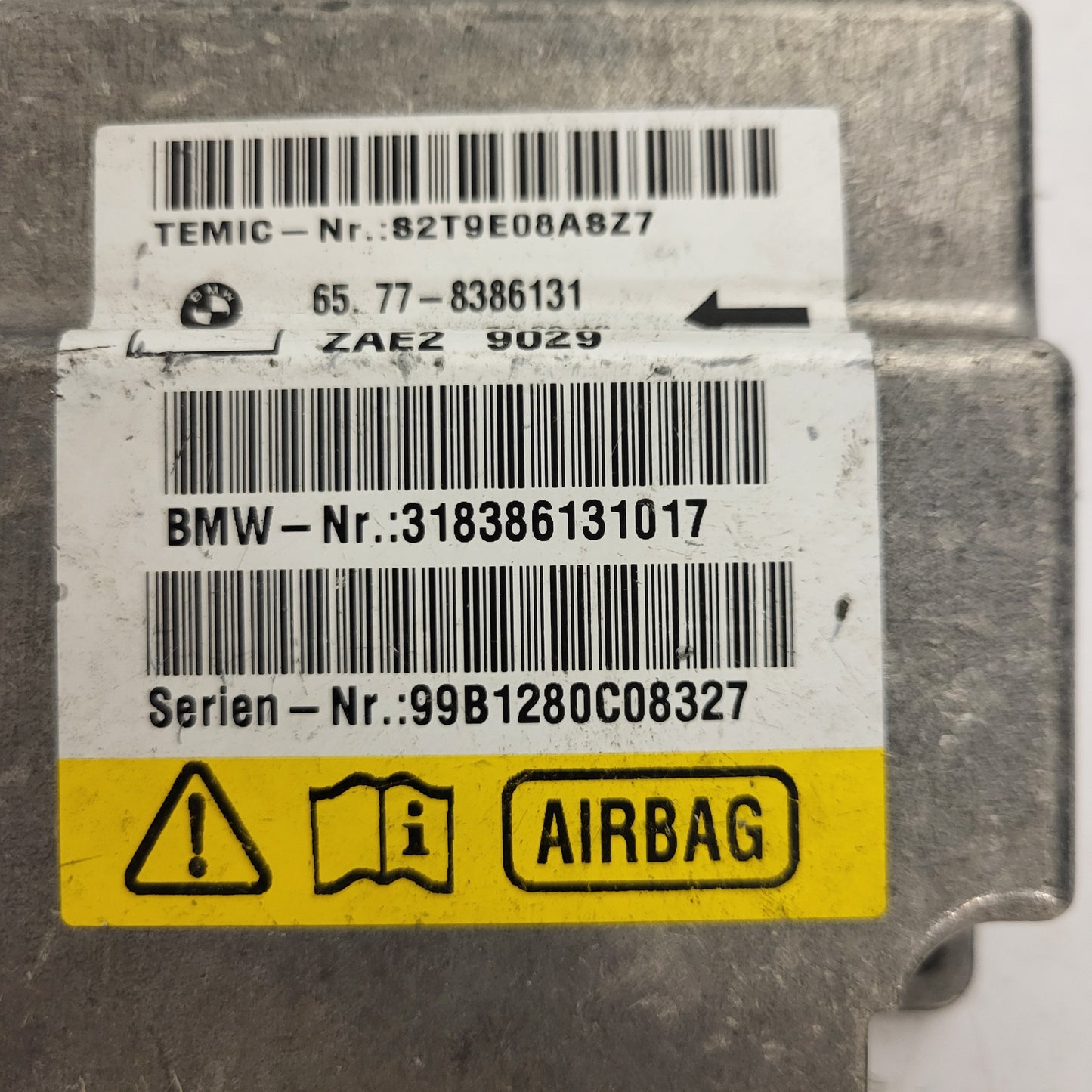 BMW E46 E53 ECU / 65.77-8386131 / 318386131017 / TEMIC