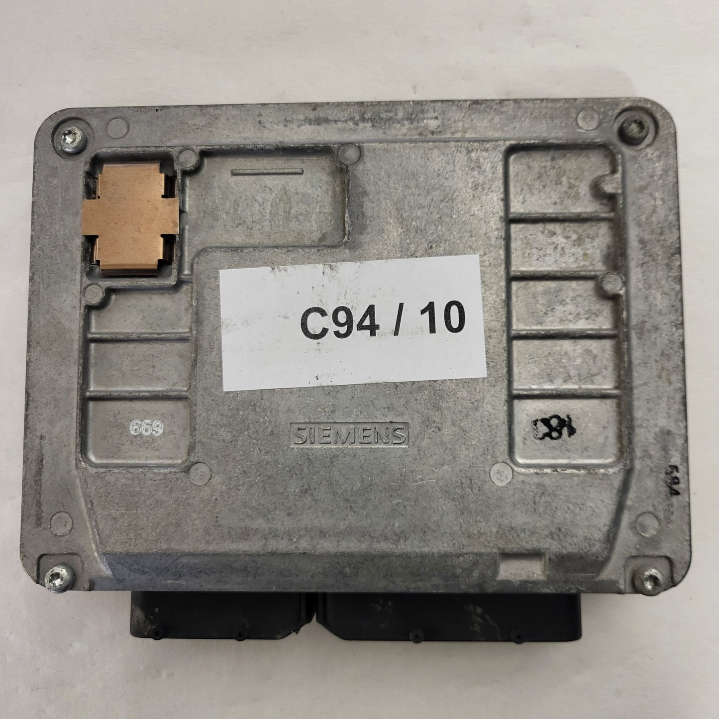 SKODA FABIA ECU / 03D906032A / 5WP40060 07 / SIMOS 3PD / SIMENES