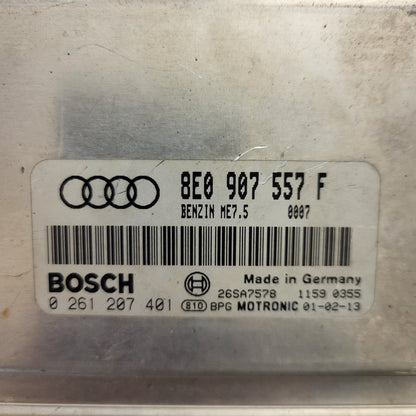 AUDI ECU / 8E0907557F / 0261207401 / ME7.5 / BOSCH