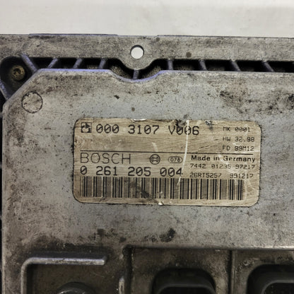 SMART FORTWO ECU / 0261205004 / 0003107V006 / HW 32.98 / BOSCH