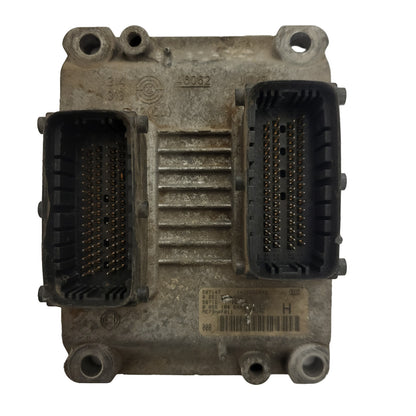 OPEL CORSA B 1.0 ECU / 0261208319 / 00551846440 / BOSCH