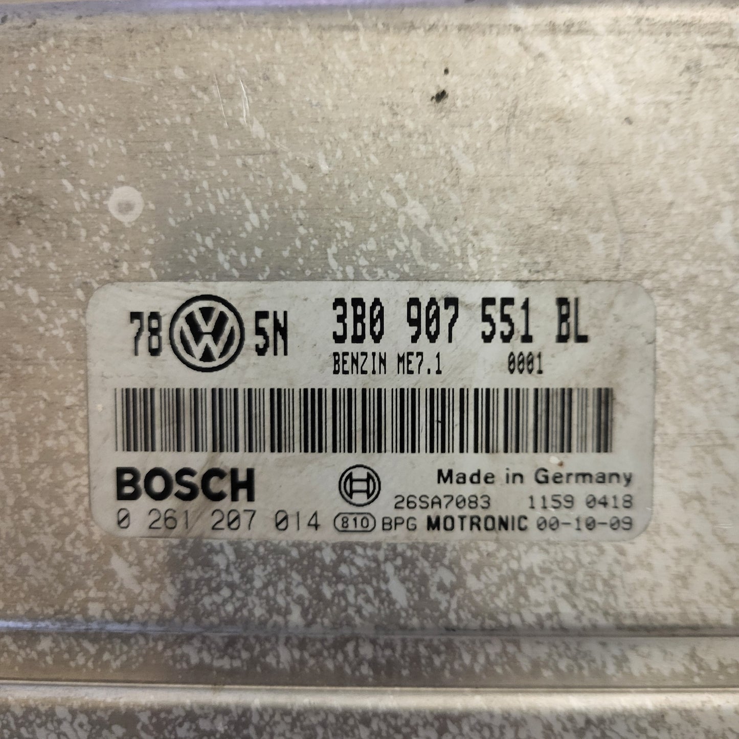 VW AUDI ECU / 3B0907551BL / 0261207014 / ME7.1 / BOSCH