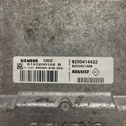 Renault Modus ECU / S120200102B / 8200414422 / 8200401568 / S120200102 / SIM32