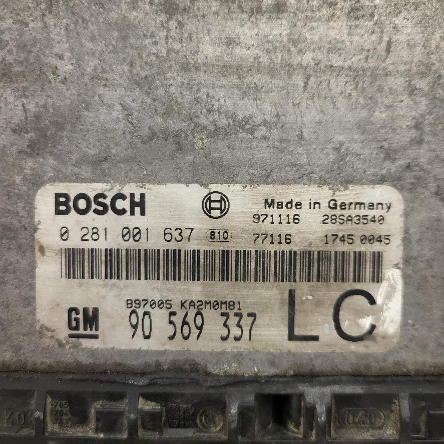 OPEL SINTRA ECU / 0281001637 / 90569337 / LC / BOSCH