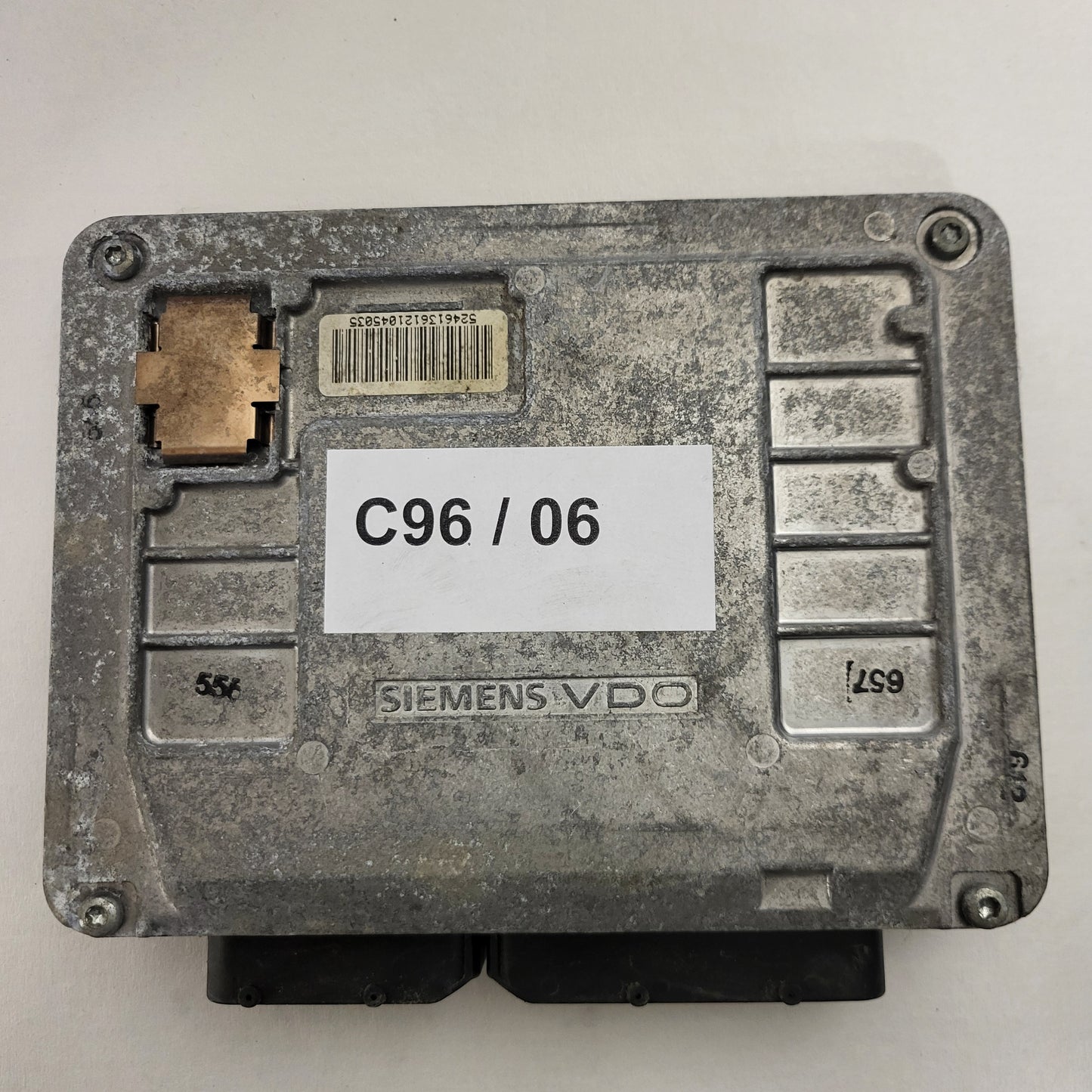 VW POLO ECU / 03E906033AK / 5WP44236 03 / SIMOS 3PG / SIEMENS