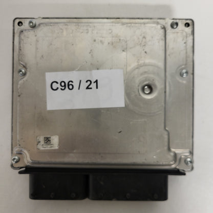 BMW 1 E87 ECU / 0281015042 / DDE7811701 / 7811701 / BOSCH