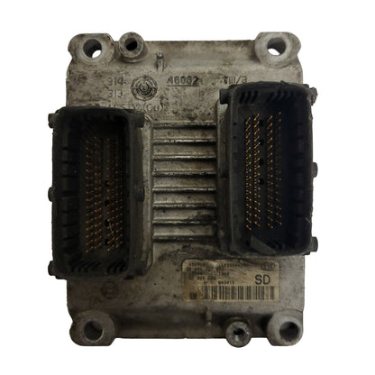 OPEL CORSA ECU / 0261207962 / 55350552 / SD / BOSCH