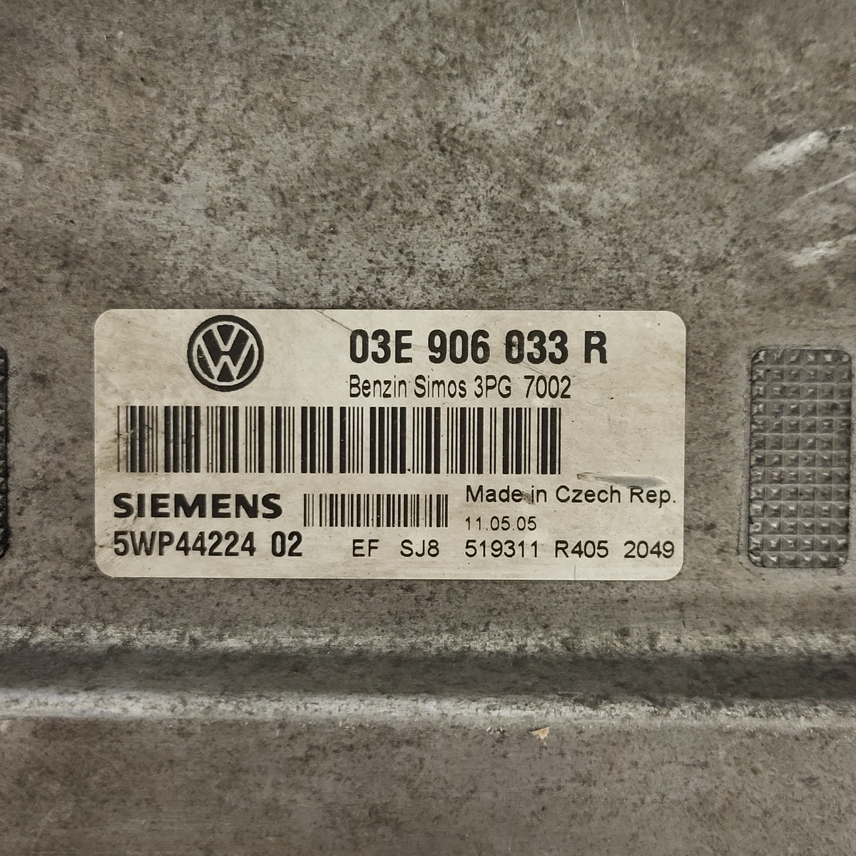VW POLO SEAT IBIZA ECU / 03E906033R / 5WP44224 02 / 3PG 7002 / SIEMENS - D02-03 - 2