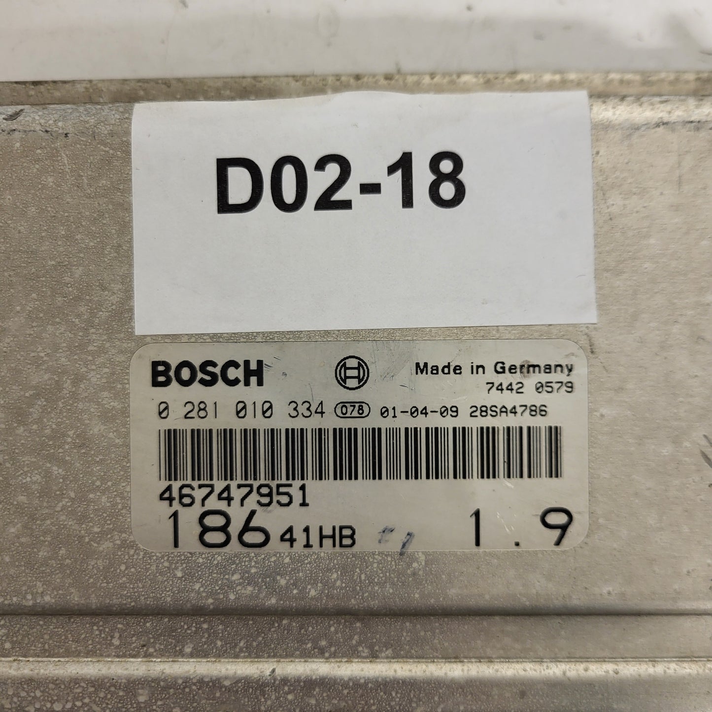 FIAT MULTIPLA ECU / 0281010334 / 46747951 / BOSCH