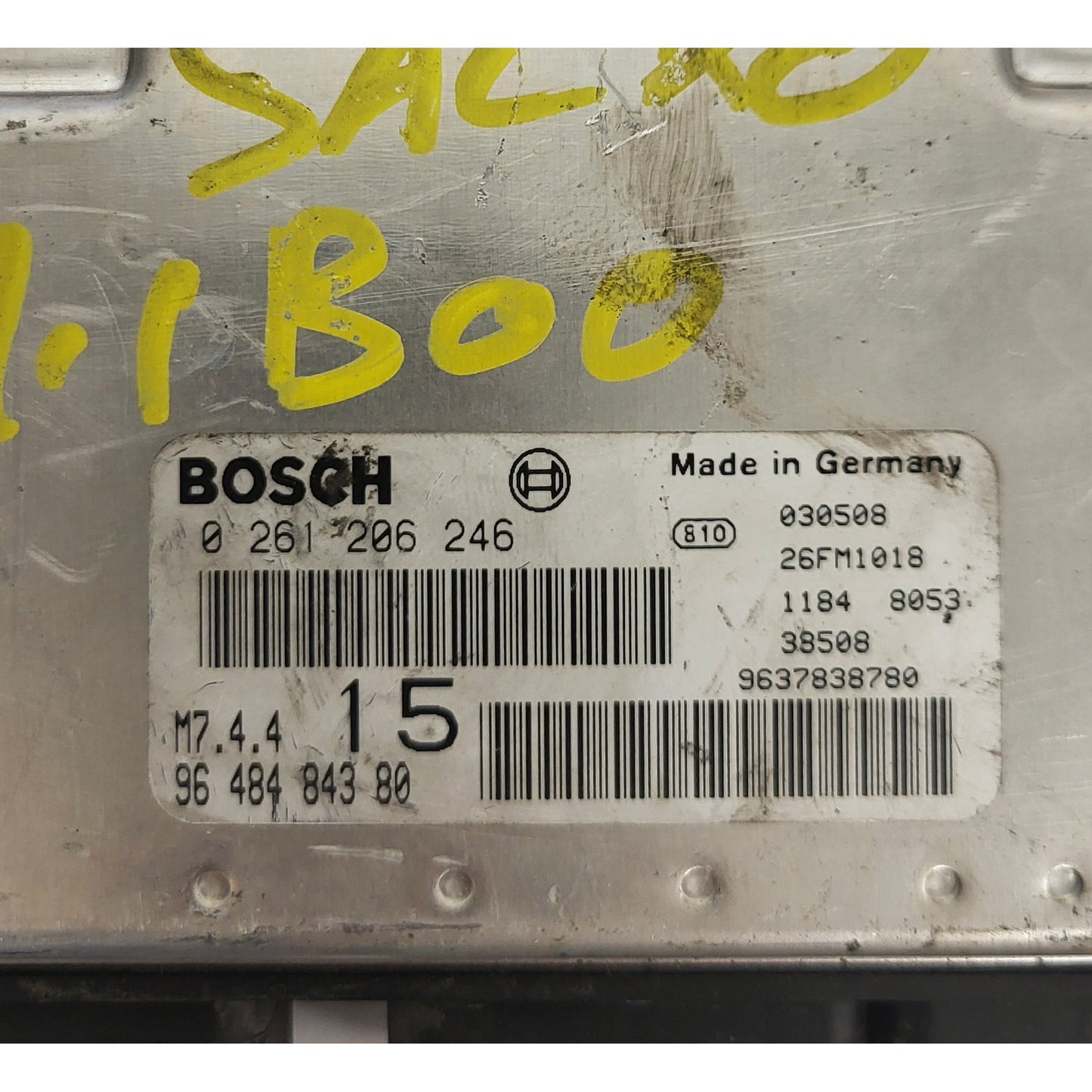 Peugeot Citroen ECU / 0261206246 / M7.4.4 / 9648484380 / BOSCH