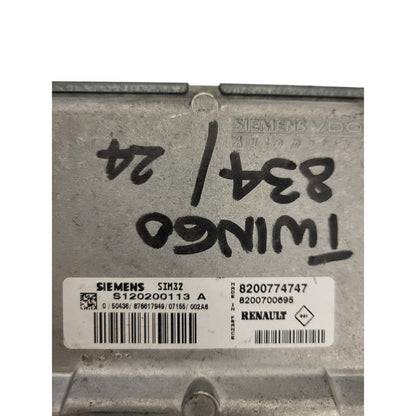 Renault Twingo ECU / S120200113A / 82007747 / 8200700695 / S120200113 / SIM 32