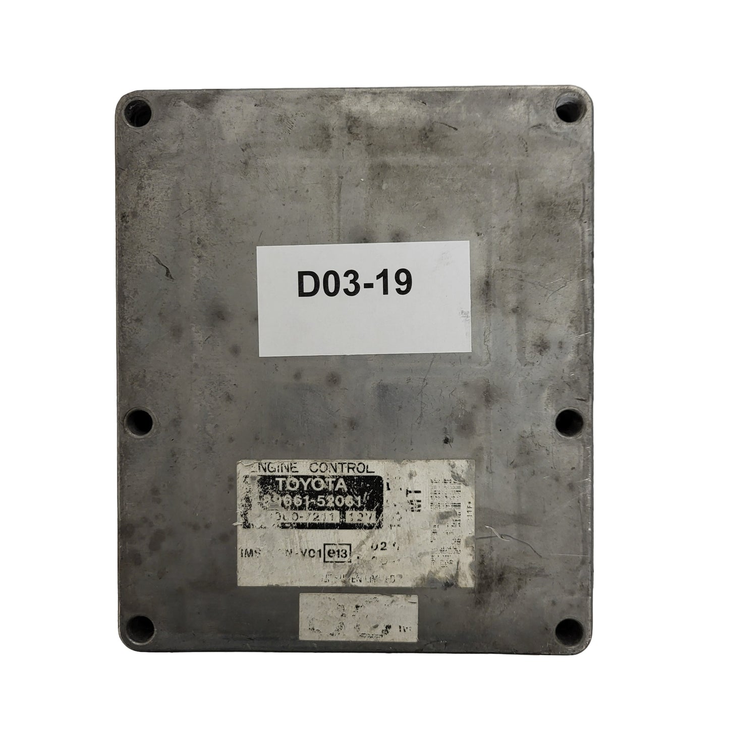 TOYOTA YARIS ECU / 89661-52061 / 211000-7211 / 1SZ-FE