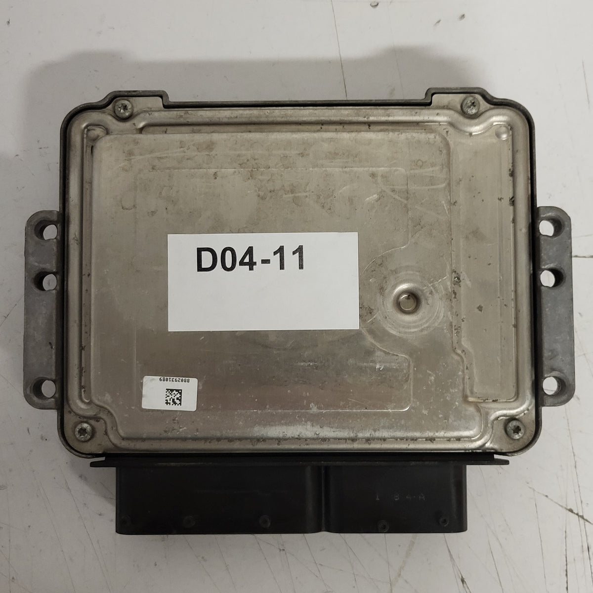 ALFA ROMEO MITO ECU / 0281015573 / 51856618 / BOSCH - D04-11 - 3