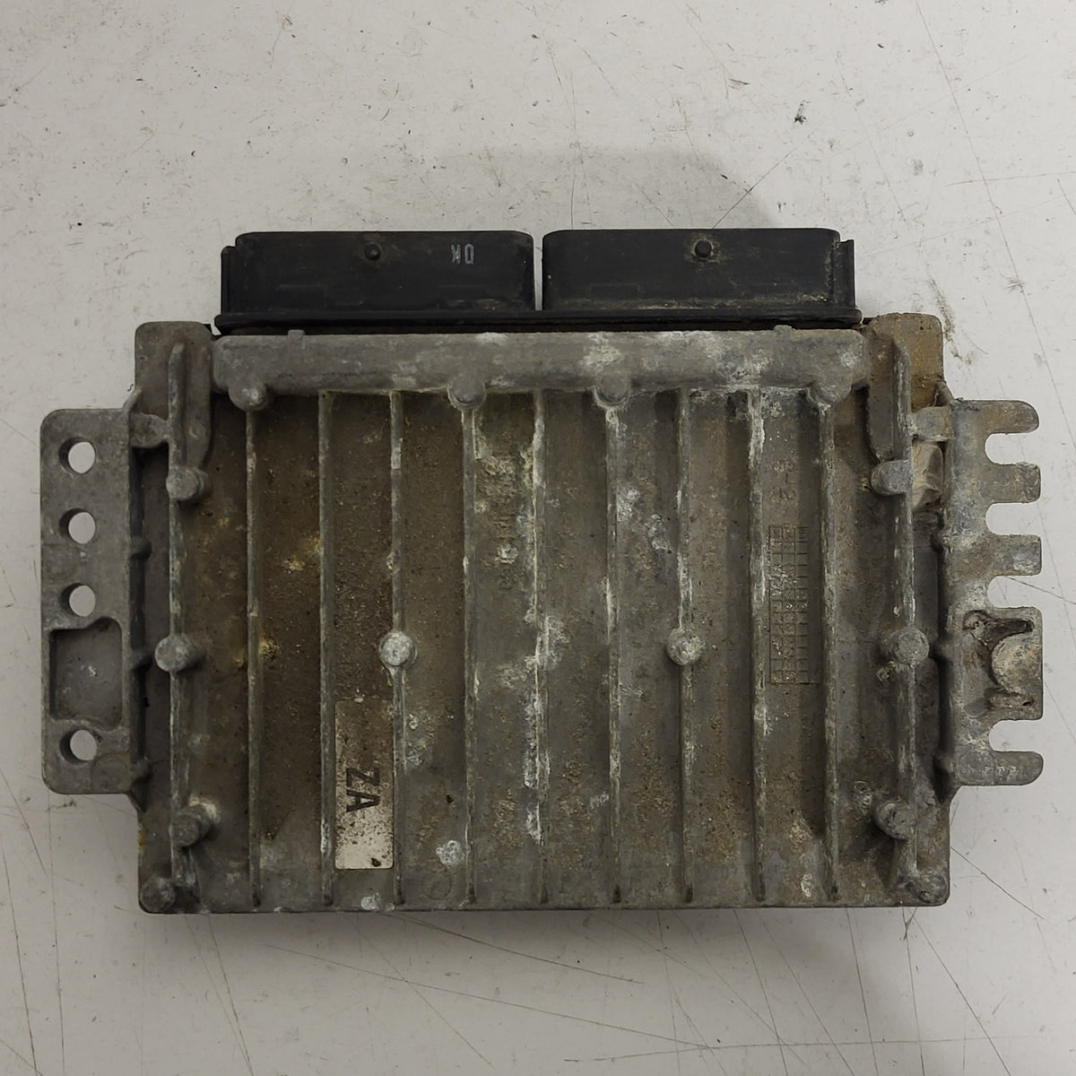 CHEVROLET ECU / 96422396 / ZA / 5WY1E03C / 1BJI - D05-09 - 3