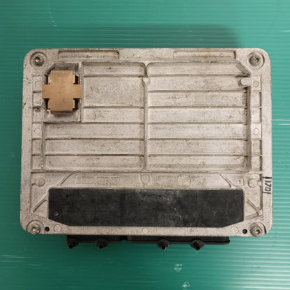 ŠKODA FELICIA ECU / 047906030M / 5WP4327 02 / SIEMENS