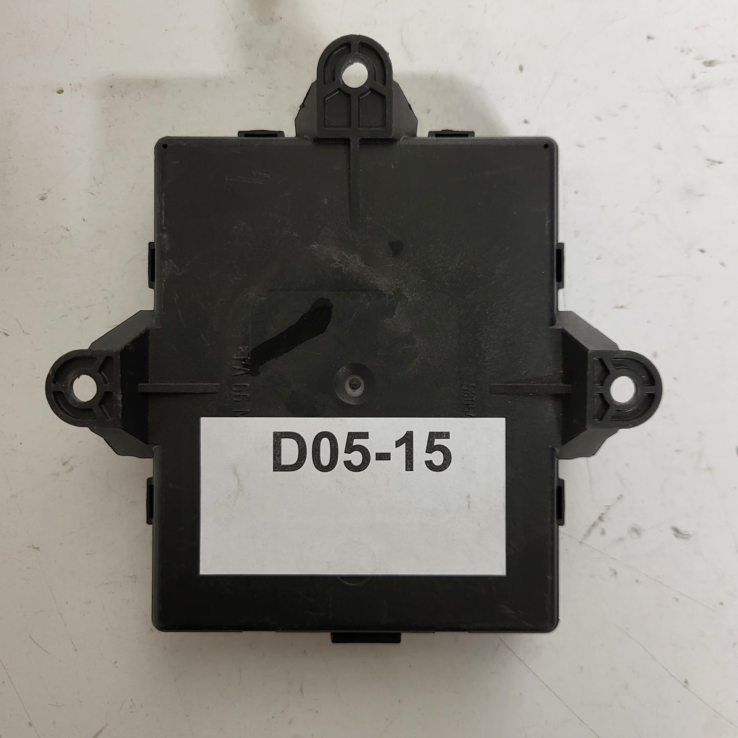 MERCEDES A B W169 W245 ECU / A1698209126 / 05072364 / LK