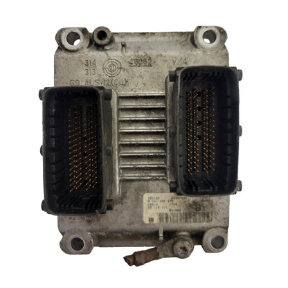 OPEL CORSA ECU / 0261206072 / 09115111 / BY / BOSCH