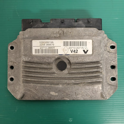 RENAULT CLIO 4 1.2 ECU / V29028919A / 237102885R / 237102071R / V42 - D06-06 - 1