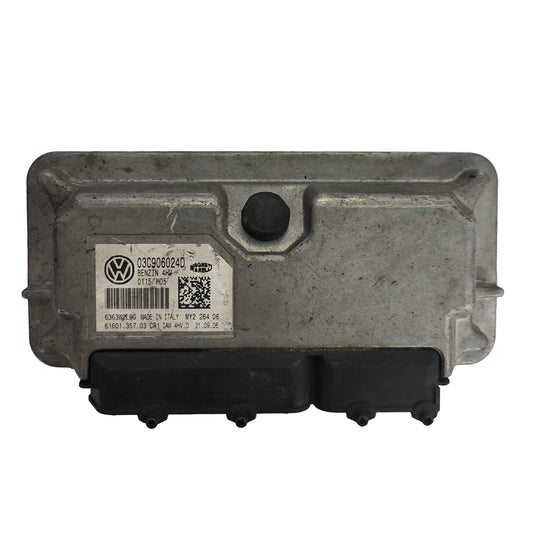 SKODA FABIA ECU / 03C906024D / 4HV / IAW 4HV.D / 61601.357.03