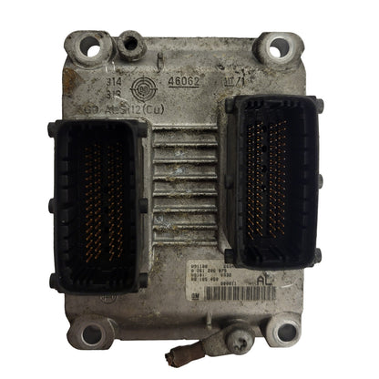Opel Corsa ECU / 0261206075 / 09185450 / BOSCH