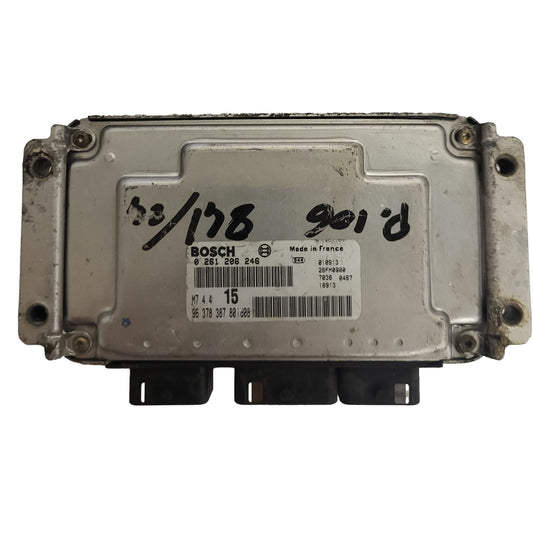 Peugeot Citroen ECU / 0261206246 / M7.4.4 / 9637838780 / BOSCH
