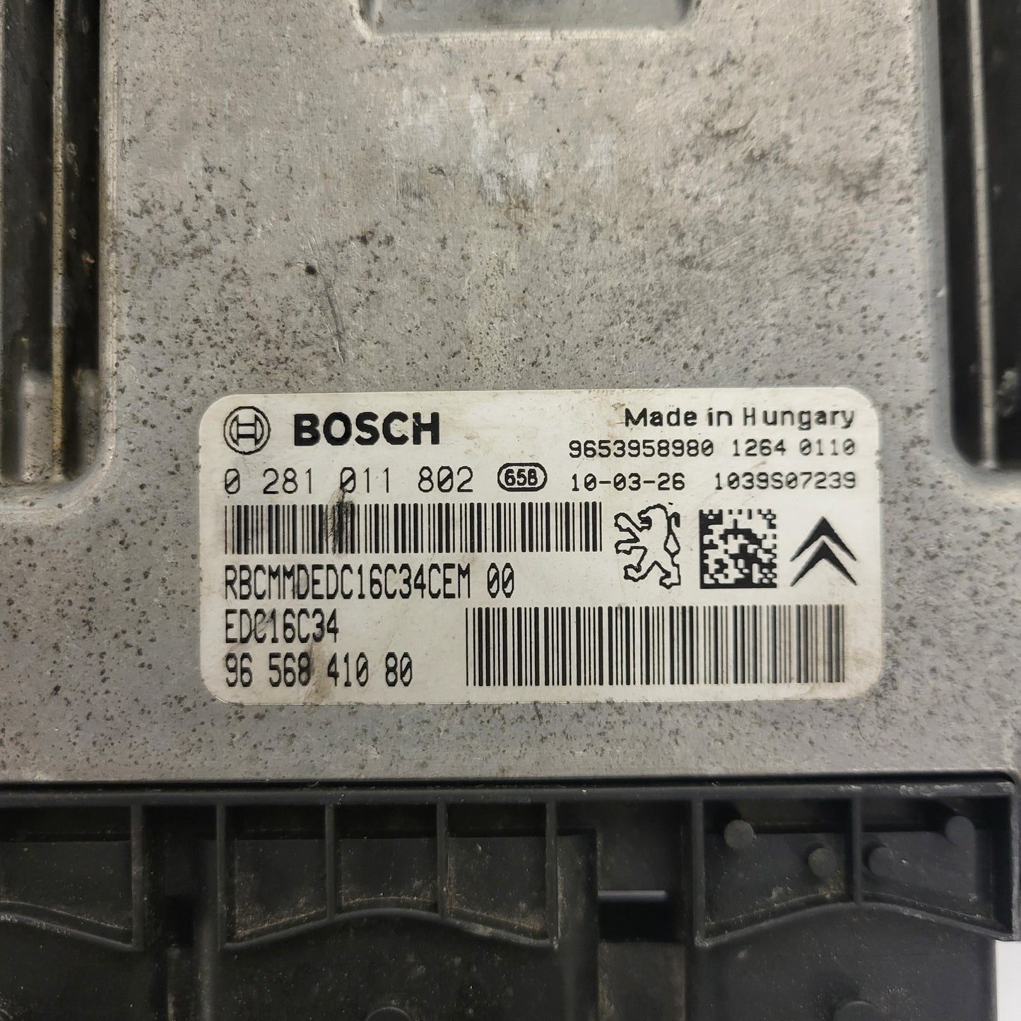 PEUGEOT CITROEN ECU / 0281011802 / 9656841080 / 9653958980 / EDC16C34 / BOSCH