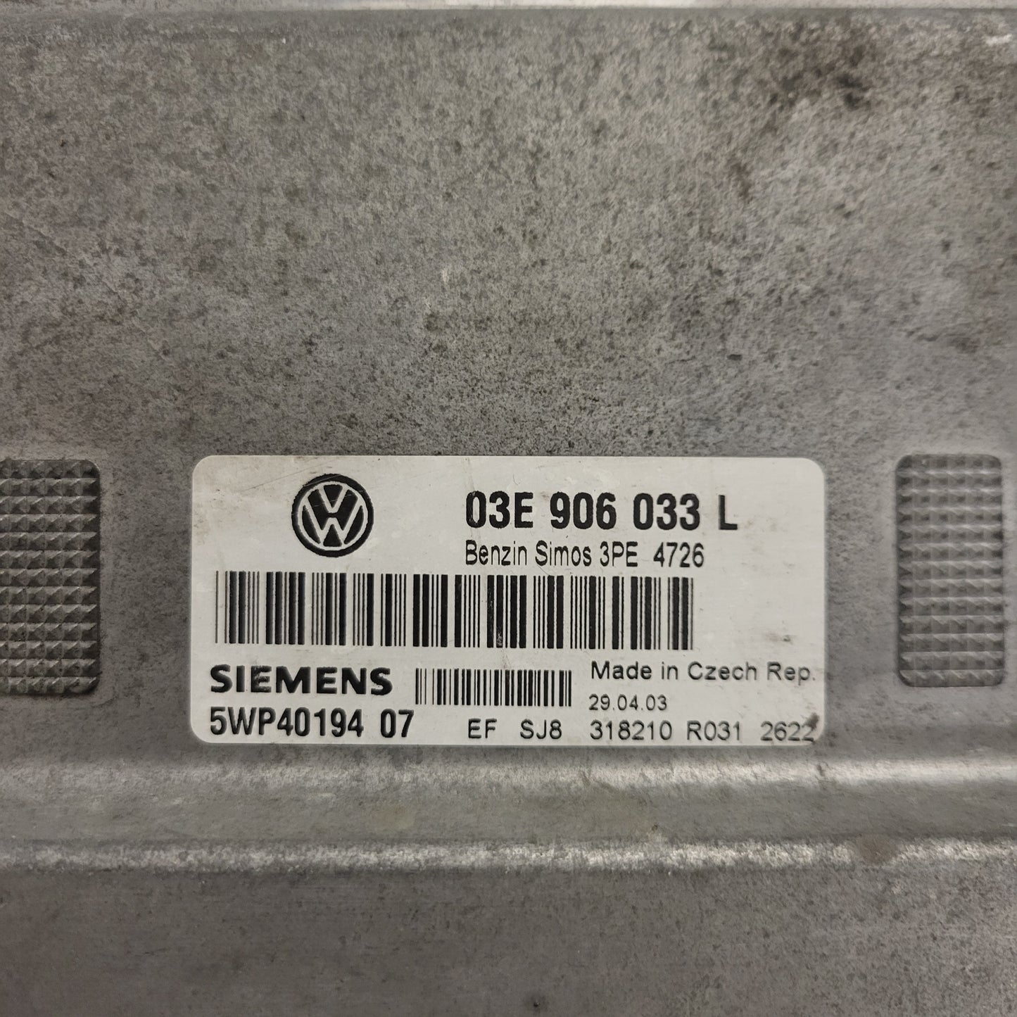VW POLO 1.2 ECU / 03E906033L / 5WP40194 05 / SIEMENS