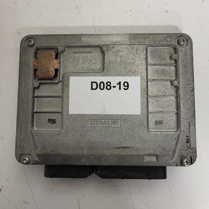 VW POLO 1.2 ECU / 03E906033L / 5WP40194 05 / SIEMENS