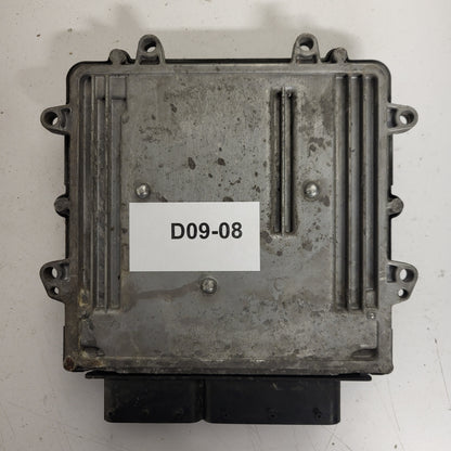 SMART FORFOUR ECU / A6391500479 / 0281011841 / BOSCH