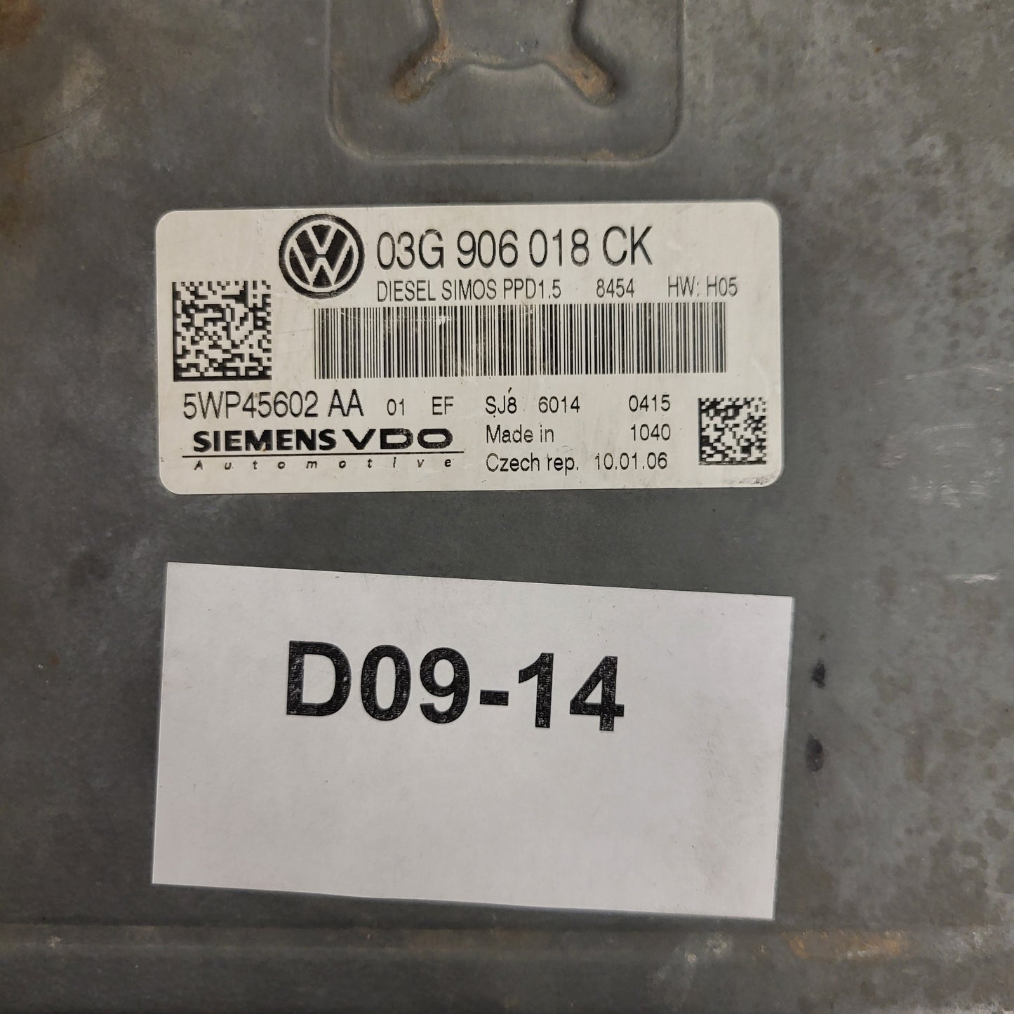VW PASSAT B6 ECU / 03G906018CK / 5WP45602 / 5WP45602AA / PPD1.5 / SIEMENS