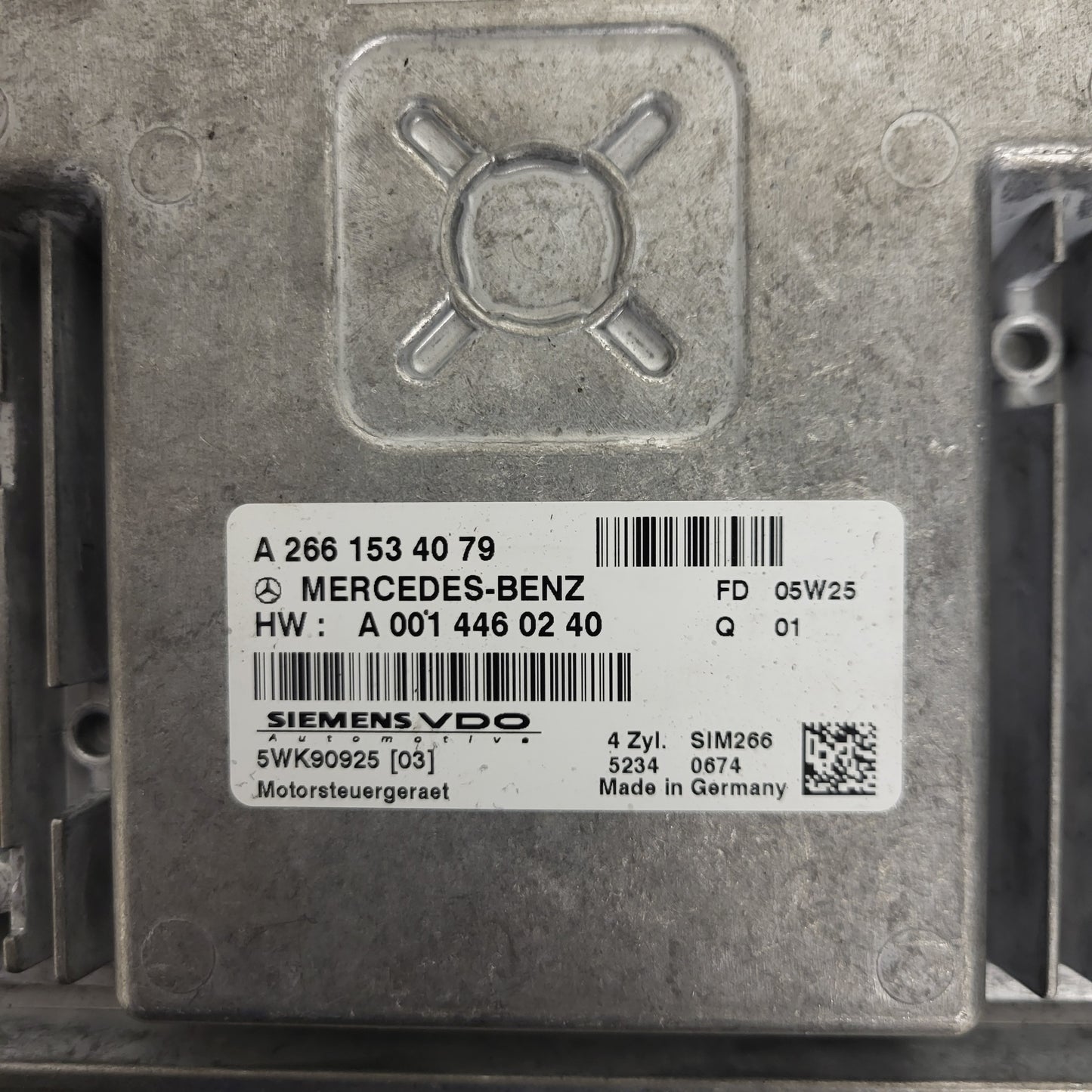 MERCEDES B W245 ECU / A2661534079 / A0014460240 / 5WK90925 / SIM266 / SIEMENS