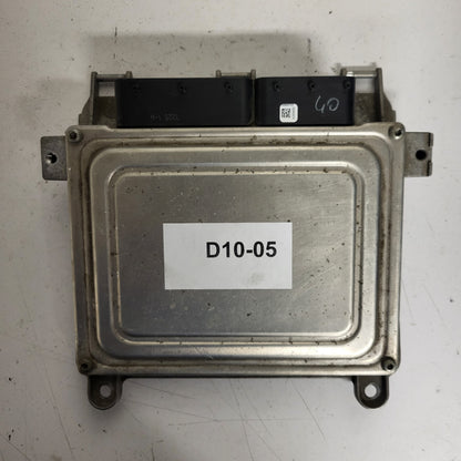 MERCEDES B W245 ECU / A2661534079 / A0014460240 / 5WK90925 / SIM266 / SIEMENS