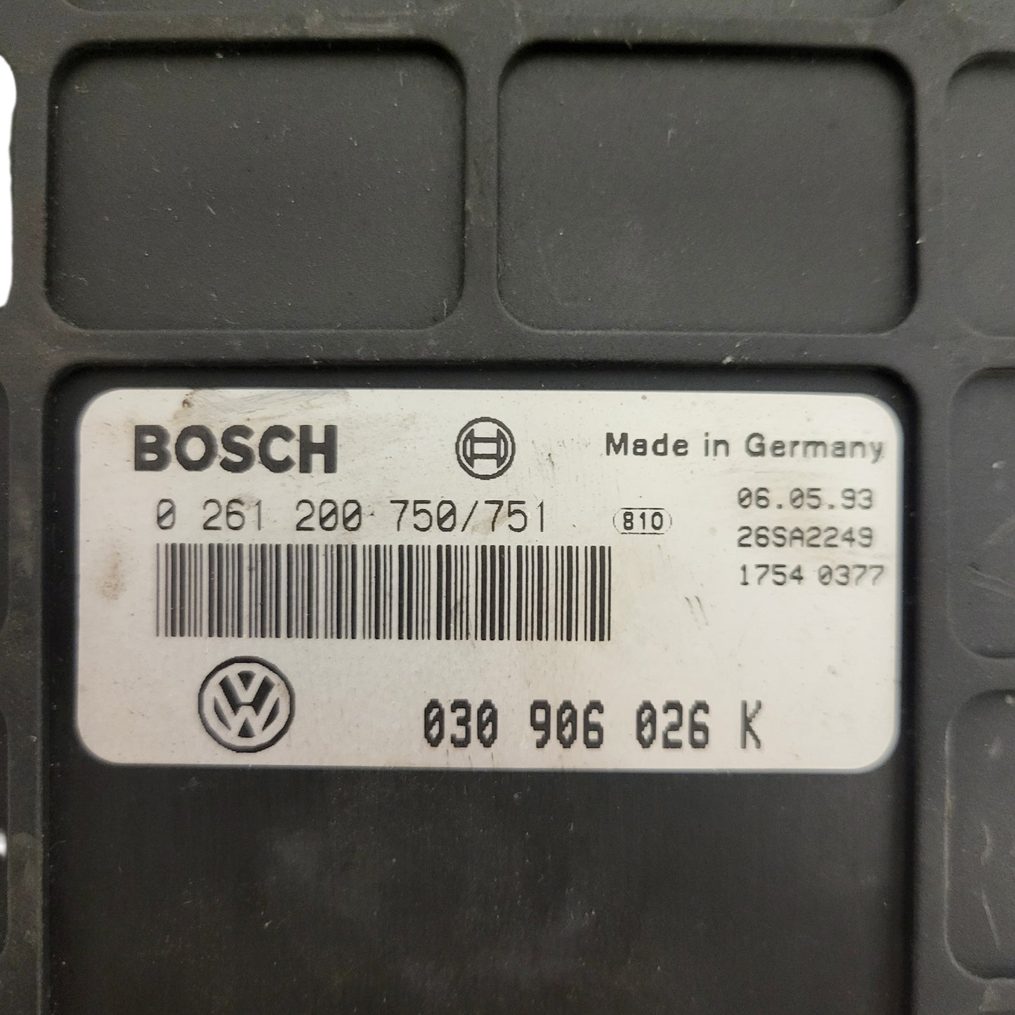 VW GOLF 3 ECU / 0261200750/751  / 030906026K / BOSCH