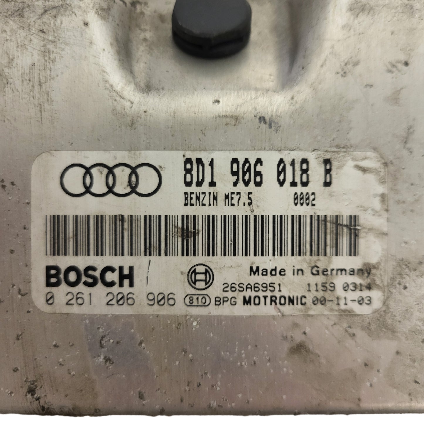 AUDI A3 ECU / 8D1906018B / 0261206906 / ME7.5 / BOSCH