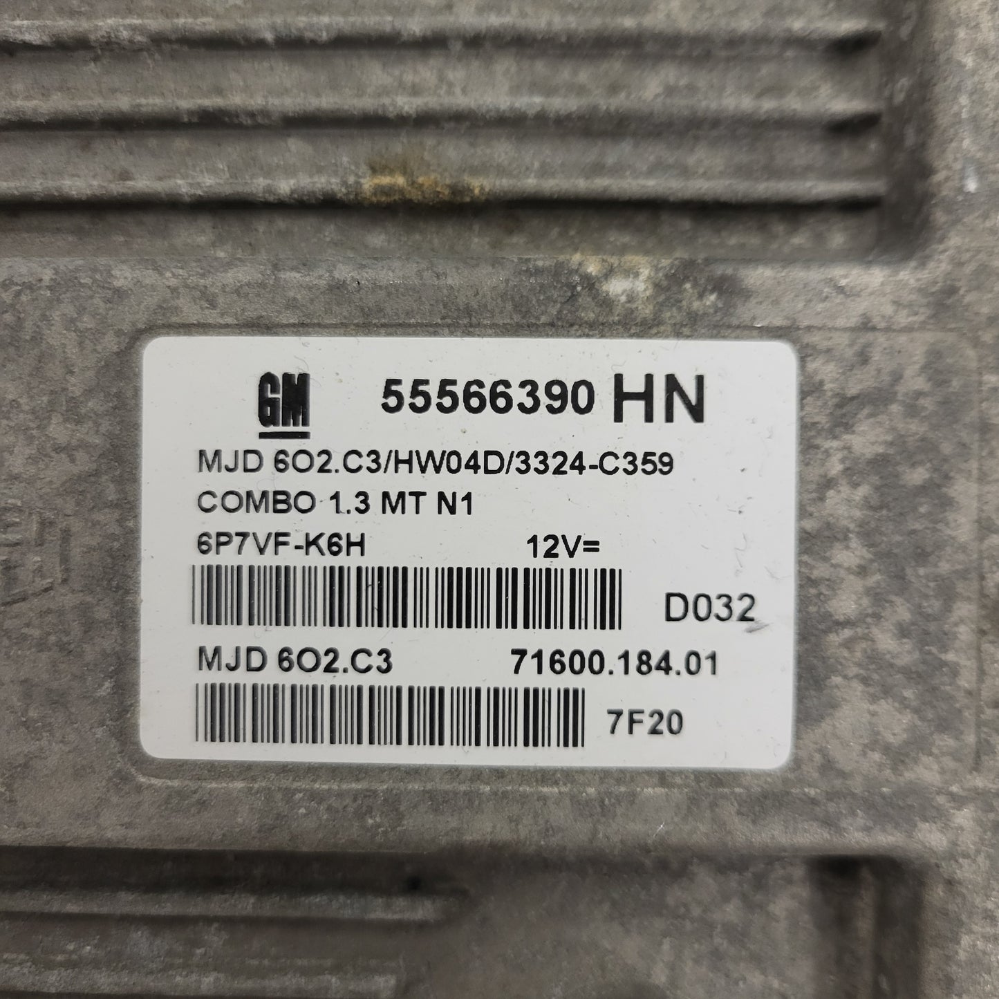 OPEL COMBO ECU / 55566390 / MJD 6O2.C3 / HW04D  / 71600.184.01