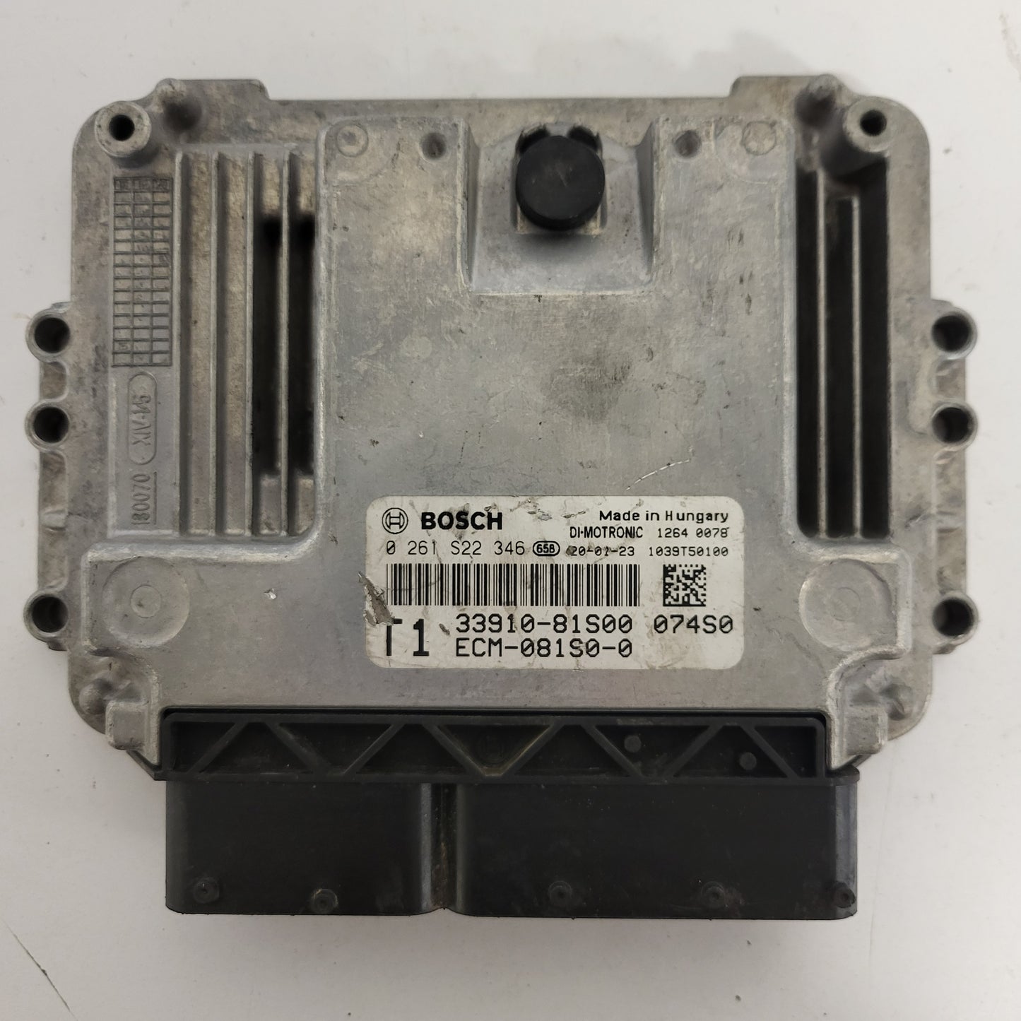 SUZUKI SWIFT ECU / 0261S22346 / 33910-81S00 / ECM-081S0-0 / BOSCH DI-MOTRONIC