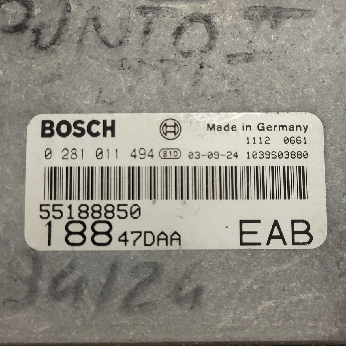 FIAT PUNTO ECU / 0281011494 / 55188850 / BOSCH - D13-06 - 2