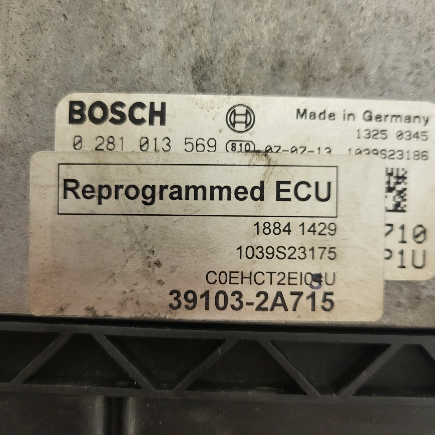 KIA CEED ECU / 0281013399 / 39103-2A715 / BOSCH