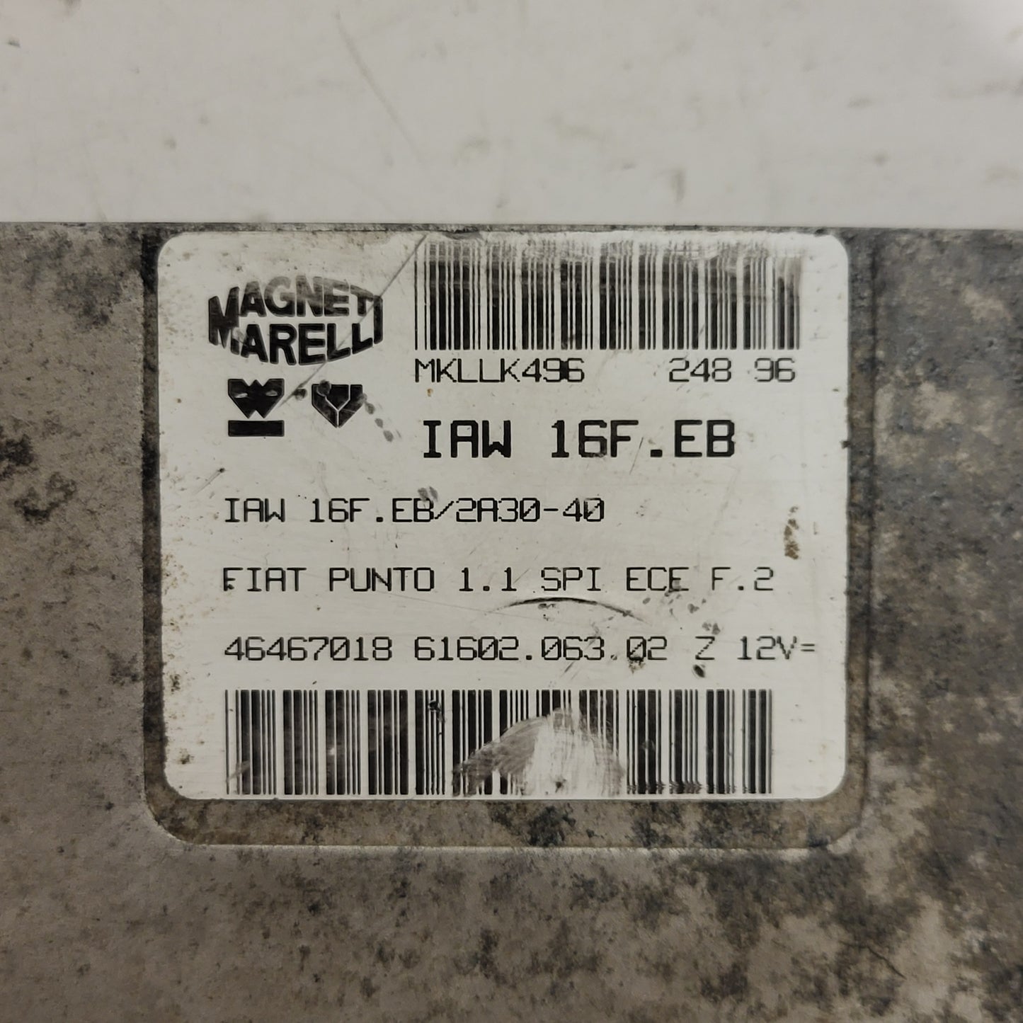 Fiat Punto 1.1 ECU / 46467018 / IAW16F.EB / 61602.063.02 / MAGNETI MARELLI